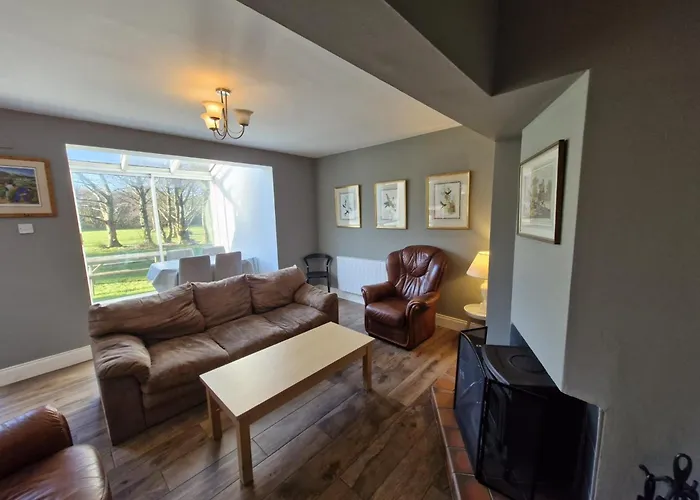 68 Clifden Glen